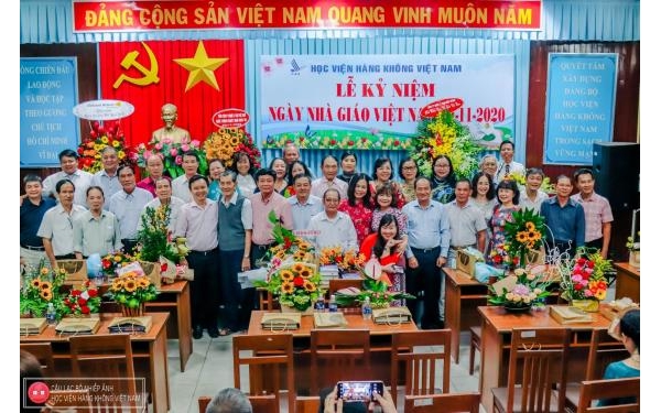 (HVHK) Tự hào các thế hệ nhà giáo của Học viện Hàng không Việt Nam