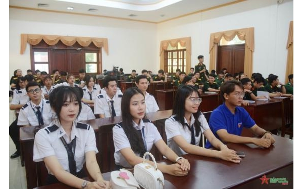 Tuổi trẻ Học viện Hàng không Việt Nam đưa ra giải pháp về chuyển đổi số, tuyên truyền và đấu tranh trên không gian mạng