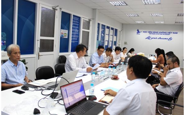 Học viện Hàng không Việt Nam biên soạn tiêu chuẩn quốc gia về hệ thống phụ trợ dẫn đường vô tuyến mặt đất